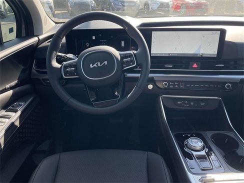 New 2026 Kia Carnival SX Prestige image 3