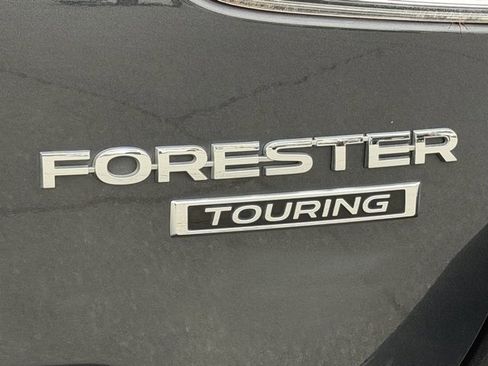 Used 2019 Subaru Forester Touring image 13