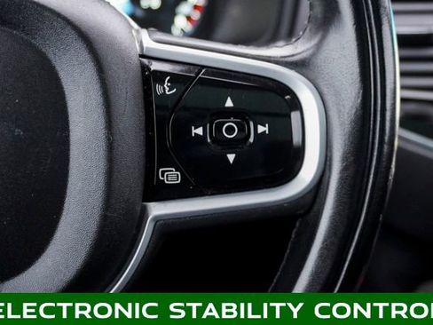 Used 2022 Volvo XC90 T6 Inscription w/ Advanced Package image 25