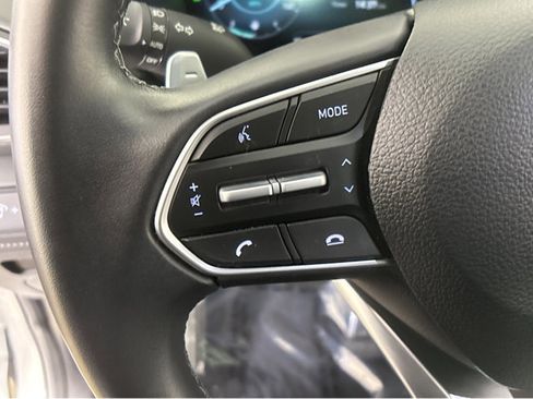 Used 2023 Hyundai Santa Fe SEL Premium image 26