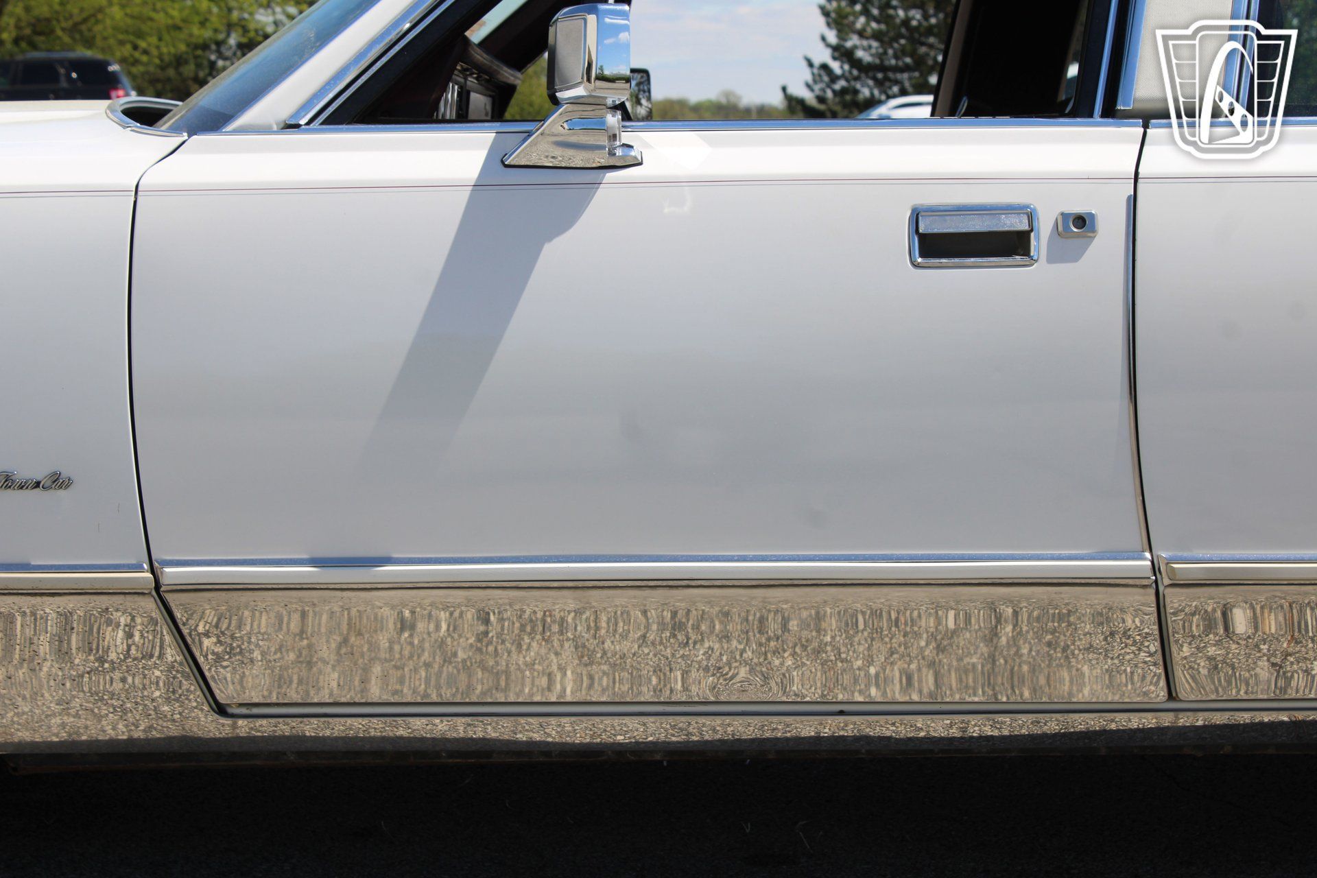 Used 1988 Lincoln Town Car Signature RWD image 35