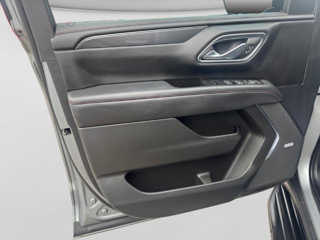 Certified 2023 Chevrolet Suburban RST w/ Luxury Package RWD image 10