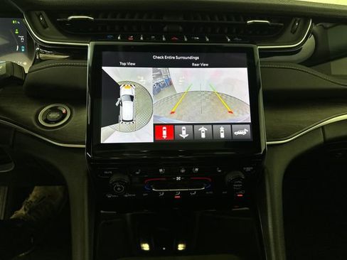 Used 2023 Jeep Grand Cherokee 30th Anniversary image 22