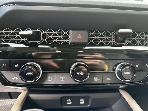 New 2025 Honda Accord Touring image 17