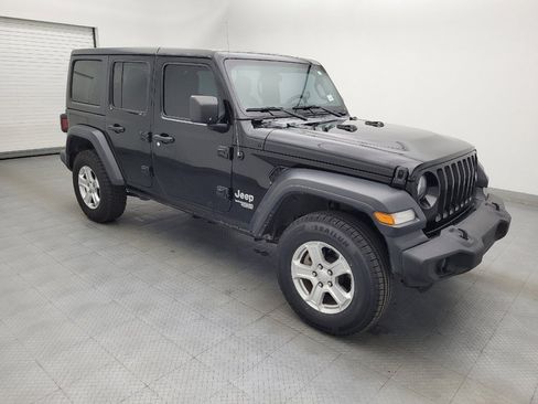 Used 2018 Jeep Wrangler Unlimited Sport S AWD/4WD image 11