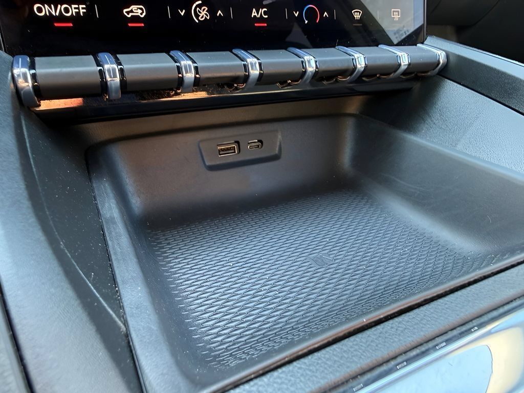 Used 2026 GMC Terrain Elevation FWD image 29