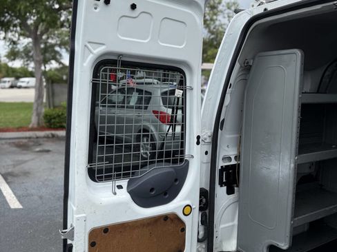 Used 2010 Ford Transit Connect XL image 22