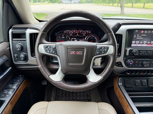Used 2016 GMC Sierra 1500 SLT AWD/4WD image 14