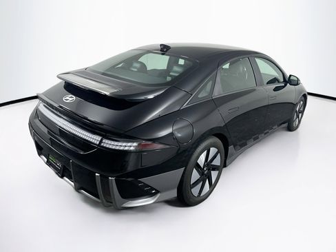 Used 2024 Hyundai Ioniq 6 SE RWD image 9