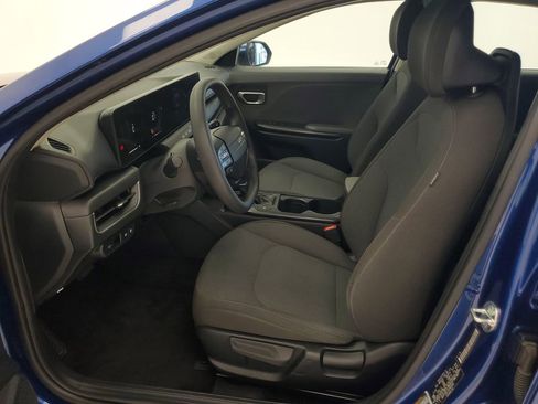 Used 2025 Kia K4 FWD image 13