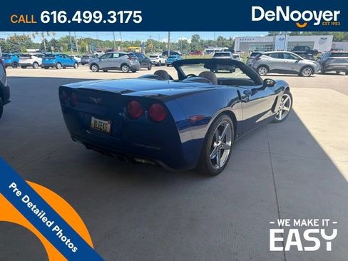 Used 2007 Chevrolet Corvette Convertible w/ Preferred Equipment Group RWD image 5