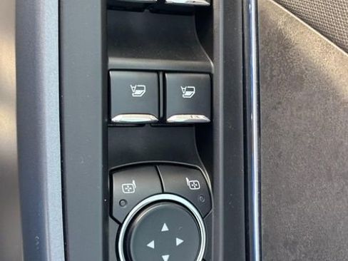 Used 2024 Ford F150 XLT image 27