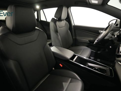 Used 2023 Volkswagen ID.4 Pro S Plus AWD/4WD image 23