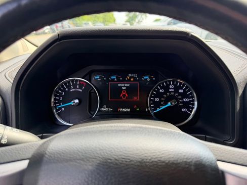 Used 2023 Chevrolet Suburban RST w/ Sport Performance Package AWD/4WD image 24
