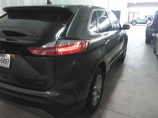Used 2023 Ford Edge SEL AWD/4WD image 3