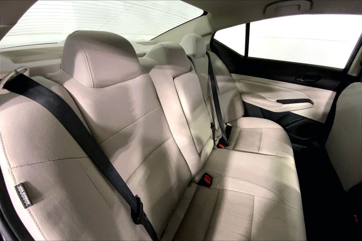 Used 2025 Nissan Altima 2.5 SV FWD image 23