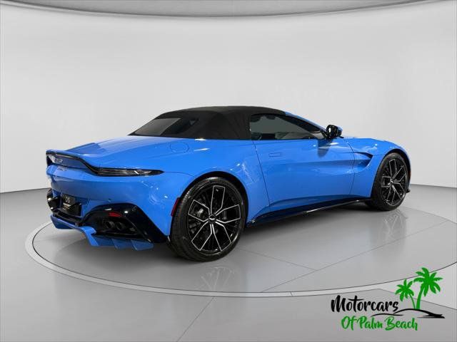 Used 2021 Aston Martin V8 Vantage Roadster RWD image 2