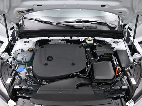 New 2026 Volvo XC40 B5 Ultra w/ Climate Package image 29