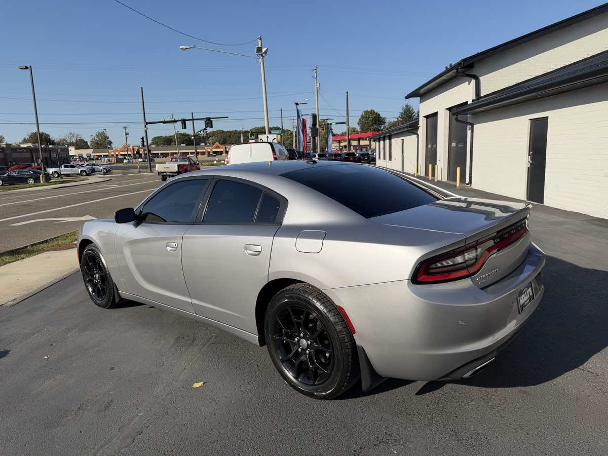 Used 2015 Dodge Charger SE w/ Popular Equipment Group AWD/4WD image 3