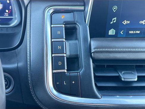 Used 2023 Chevrolet Tahoe LT image 16