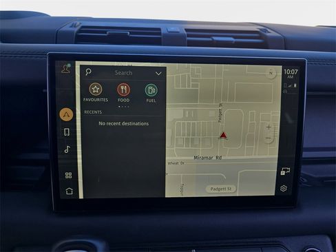 Used 2023 Land Rover Defender 110 X image 22