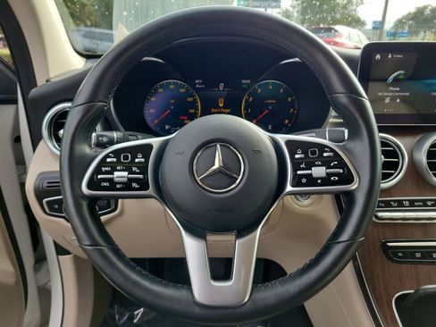 Used 2022 Mercedes-Benz GLC 300 4MATIC w/ Premium Package Lite image 28