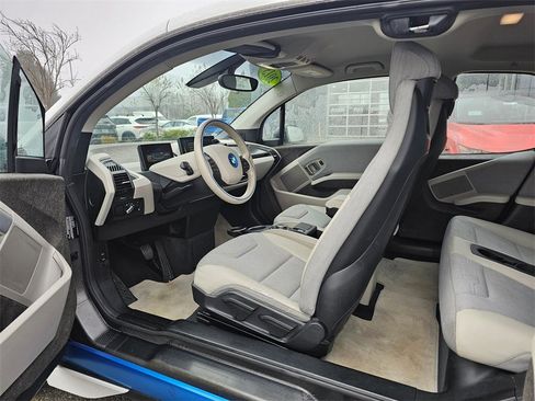 Used 2015 BMW i3 image 12