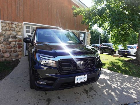 Used 2023 Honda Ridgeline RTL image 3