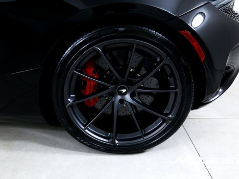 New 2026 McLaren 750S Spider RWD image 28