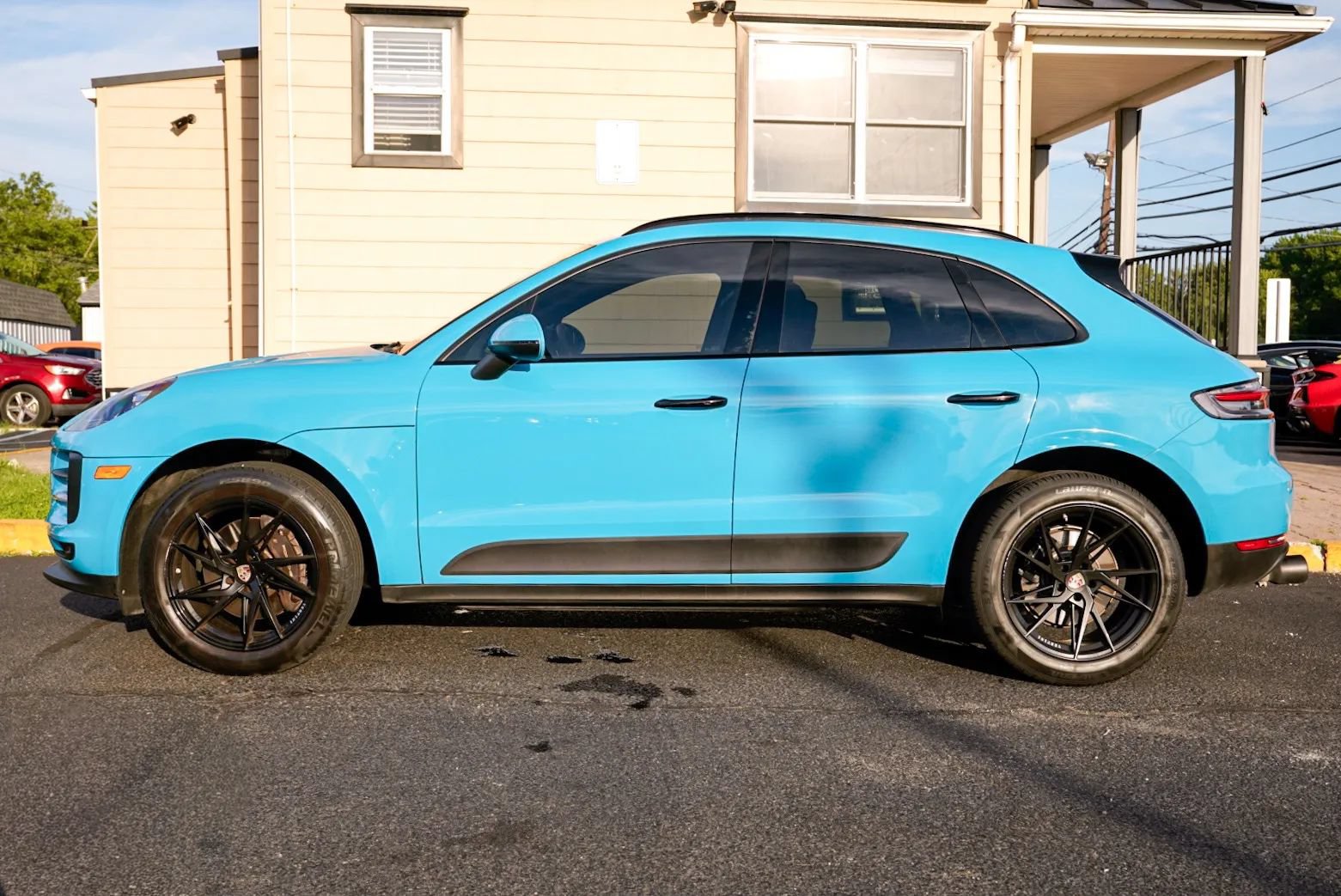 Used 2021 Porsche Macan AWD/4WD image 11