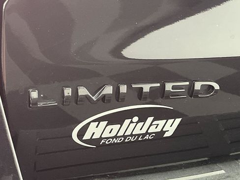 Used 2022 Ford Expedition Limited AWD/4WD image 38