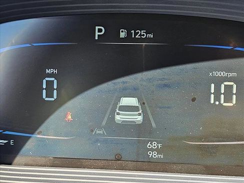 New 2025 Hyundai Venue Limited image 10