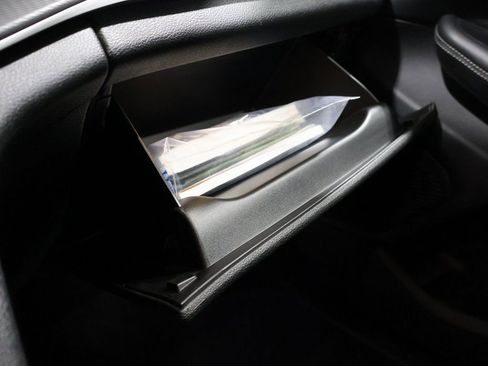 Used 2024 Jeep Grand Cherokee L Altitude image 38