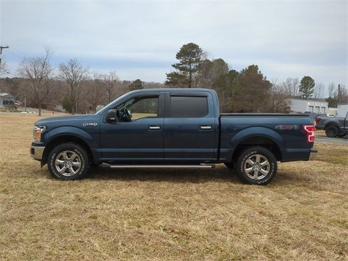 Used 2018 Ford F150 XLT w/ Equipment Group 302A Luxury image 10