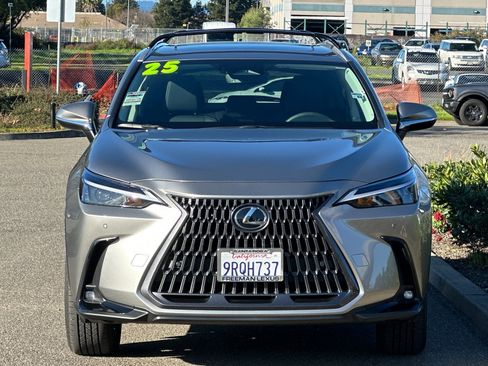 Used 2025 Lexus NX 350 NX 350 Premium image 9