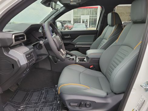 New 2026 Toyota Tacoma 4x4 Double Cab Hybrid image 15