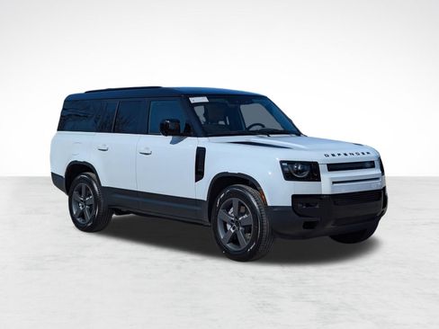 Used 2026 Land Rover Defender 130 S AWD/4WD image 7