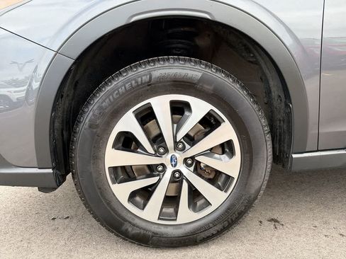 Used 2022 Subaru Outback Premium w/ Popular Package #1 AWD/4WD image 19