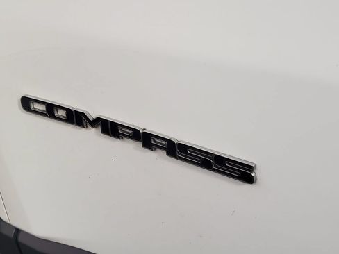 Used 2023 Jeep Compass Limited AWD/4WD image 27