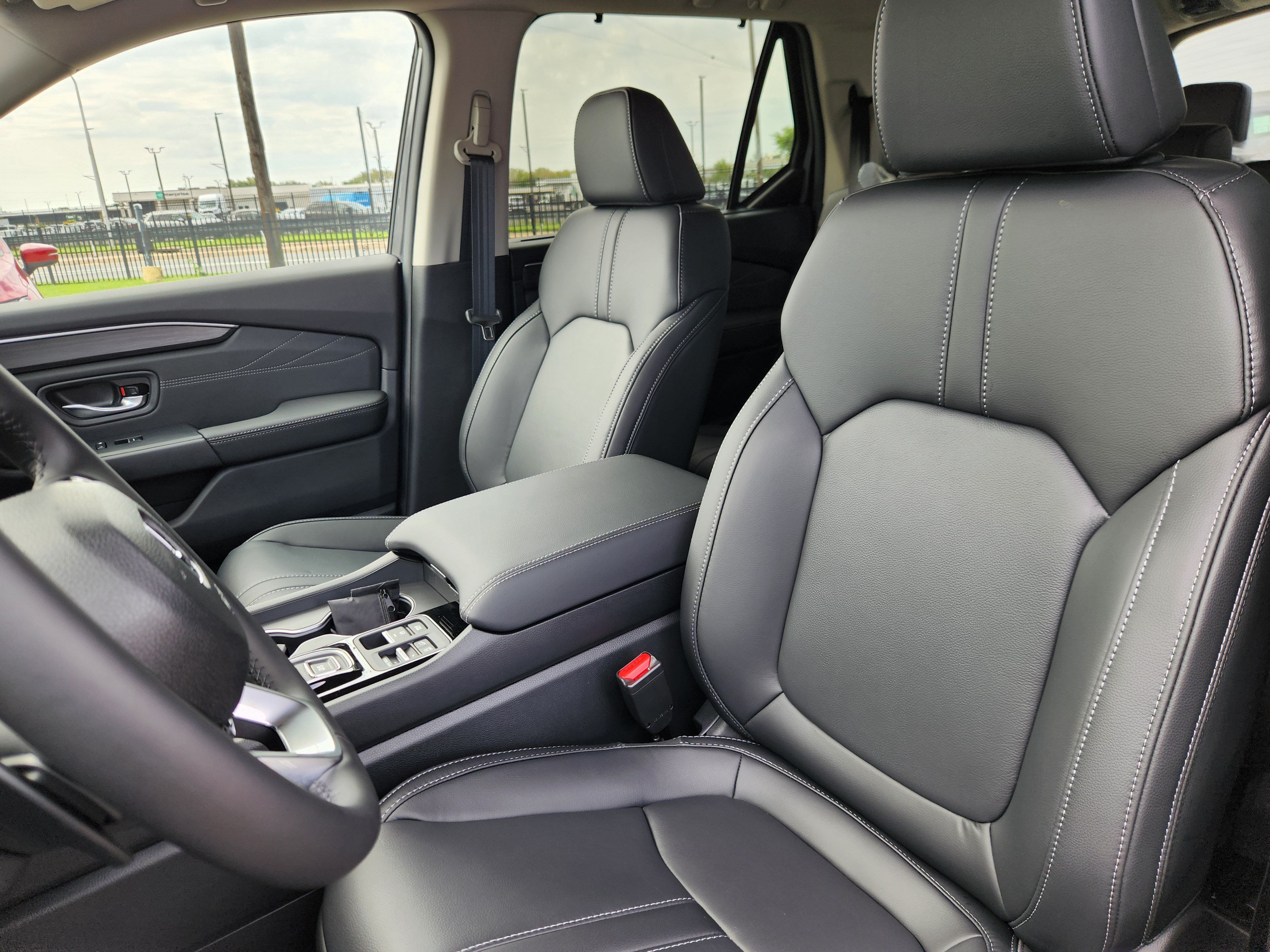 New 2026 Honda Pilot image 8