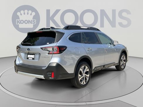 Used 2022 Subaru Outback Limited AWD/4WD image 7