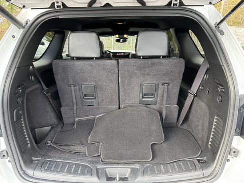 Used 2024 Dodge Durango GT image 29