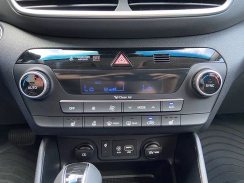 Used 2021 Hyundai Tucson Limited AWD/4WD image 21