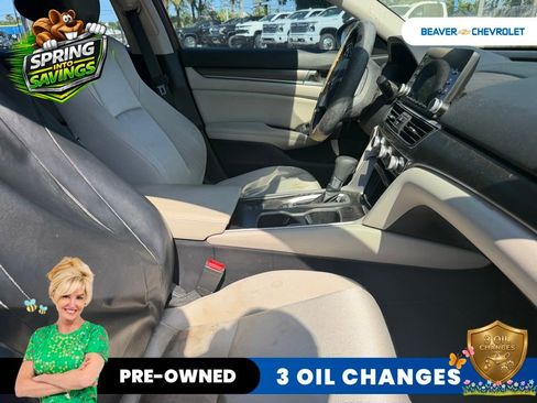 Used 2019 Honda Accord LX image 11