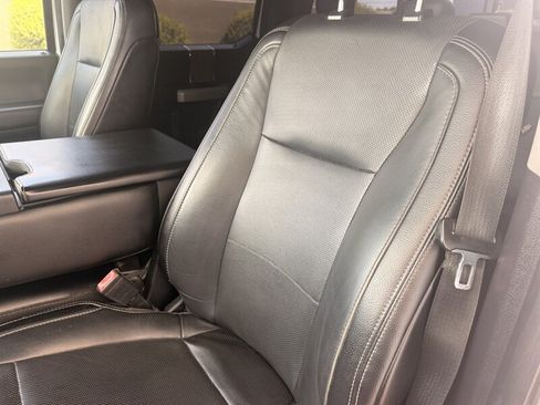 Used 2018 Ford F250 Lariat AWD/4WD image 16
