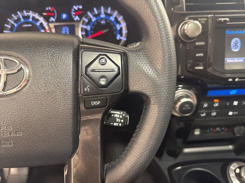 Used 2019 Toyota 4Runner Limited AWD/4WD image 10