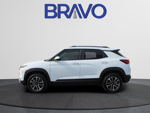 Used 2026 Chevrolet TrailBlazer LT image 7