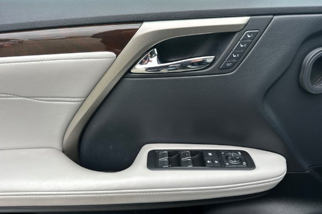 Used 2019 Lexus RX 350 AWD w/ Navigation Package image 12