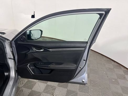 Used 2018 Honda Civic EX image 30