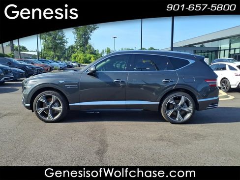 Used 2025 Genesis GV80 2.5T Prestige AWD/4WD image 2